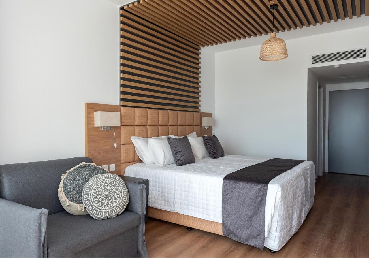 Piere - Anne Beach Hotel Ayia Napa Phòng bức ảnh