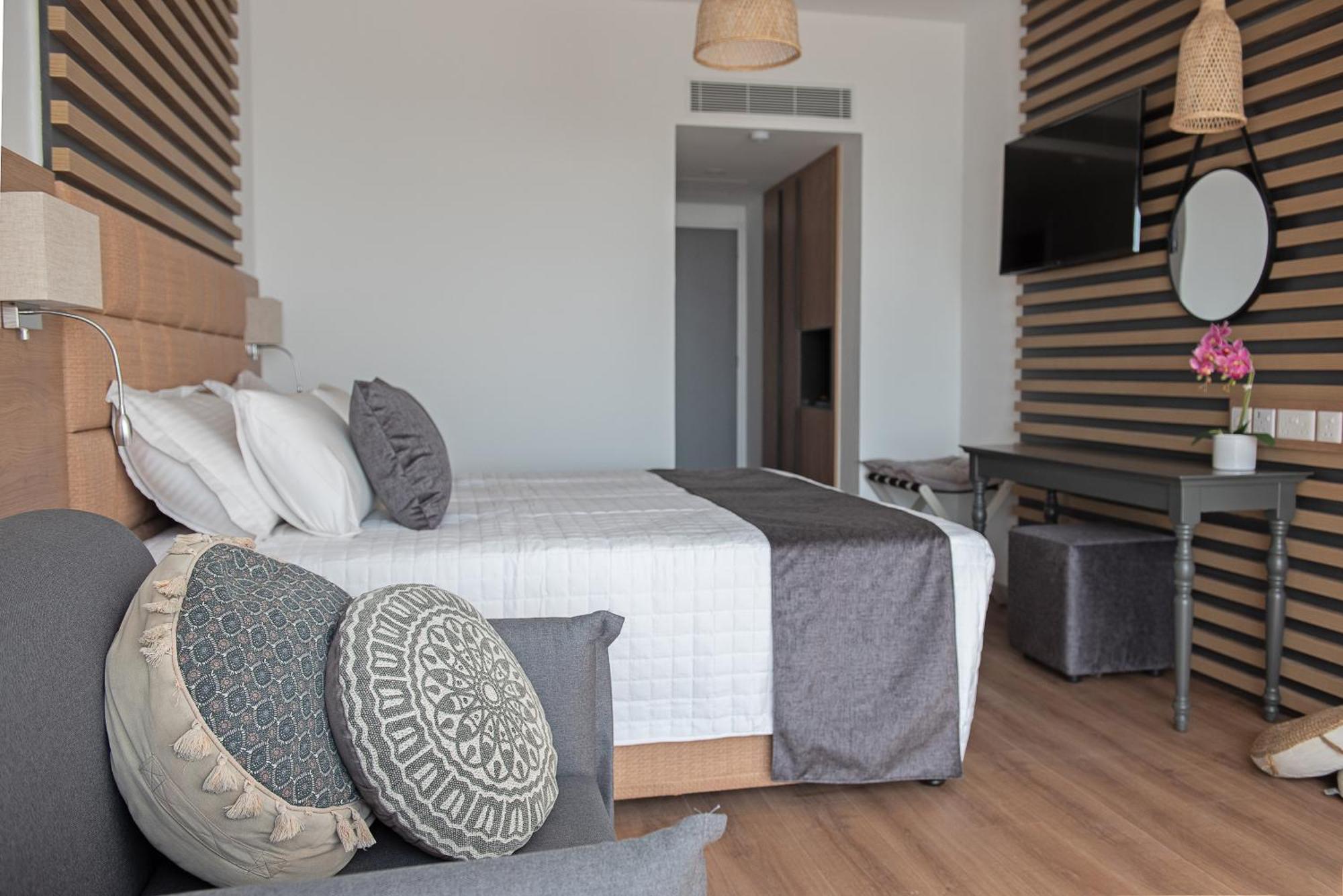 Piere - Anne Beach Hotel Ayia Napa Phòng bức ảnh