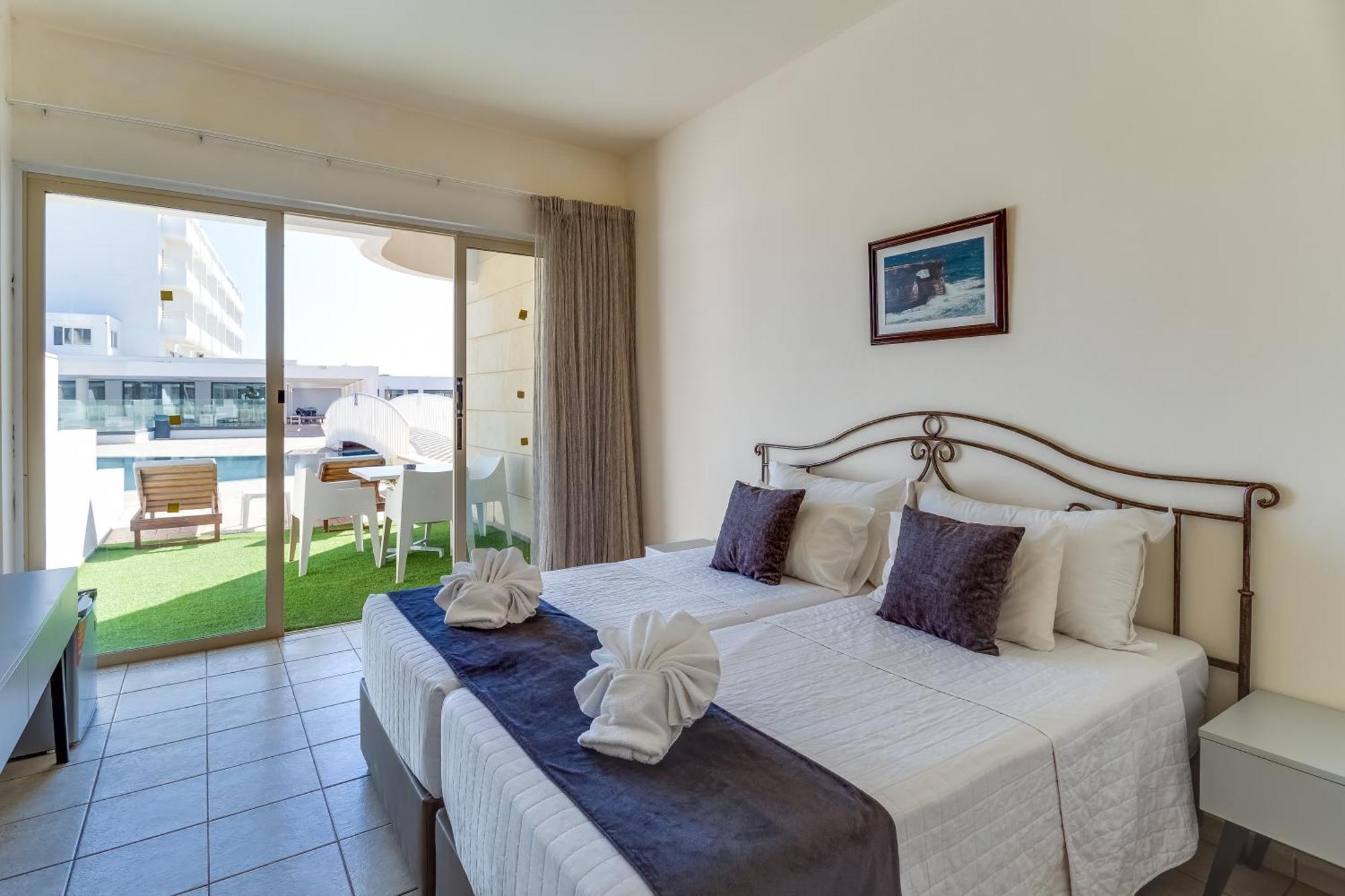 Piere - Anne Beach Hotel Ayia Napa Ngoại thất bức ảnh
